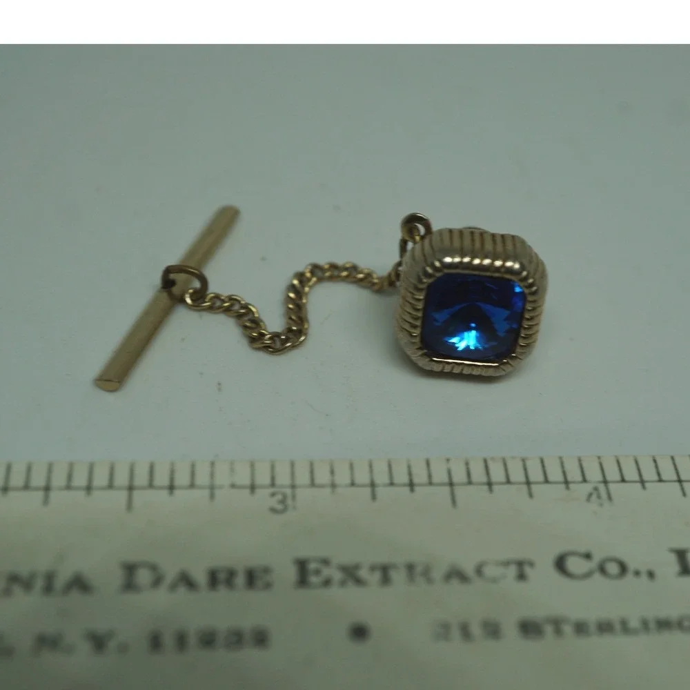 Swank Vintage Mens Tie Tack Gold Tone Blue Crystal Square Stone with Chain Bar